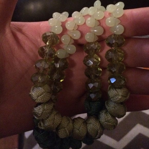 Anthropologie fabric multi-tier necklace - Picture 2 of 2