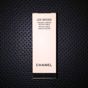✨NEW✨ Chanel Les Beiges Retractable Kabuki Brush