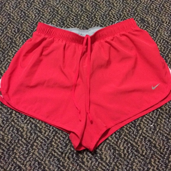 Nike Women's Dri-Fit short