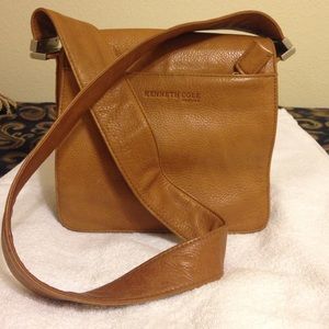 Kenneth Cole New York vintage used tan leather bag
