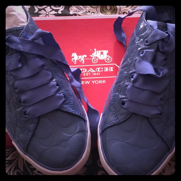 Coach Suzzy sneakers sz 11