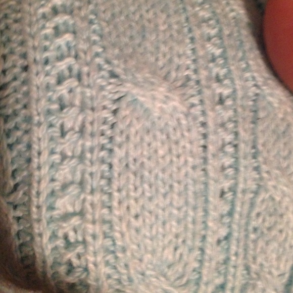 Mint green lightweight sweater! - Picture 3 of 3