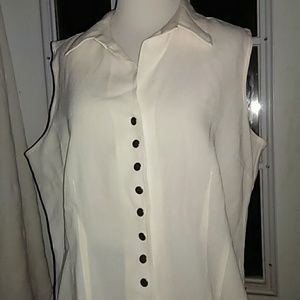 Snap front sleeveless shirt