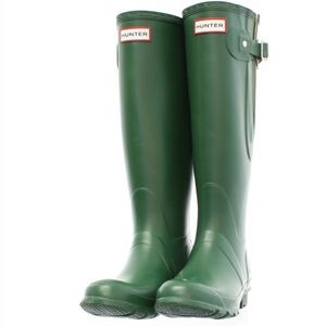 Hunter Rain Boots - classic tall green US 7