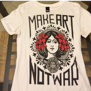 Make Art Not War Tee