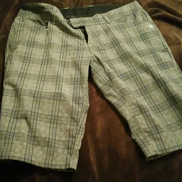 Great knee length summer shorts