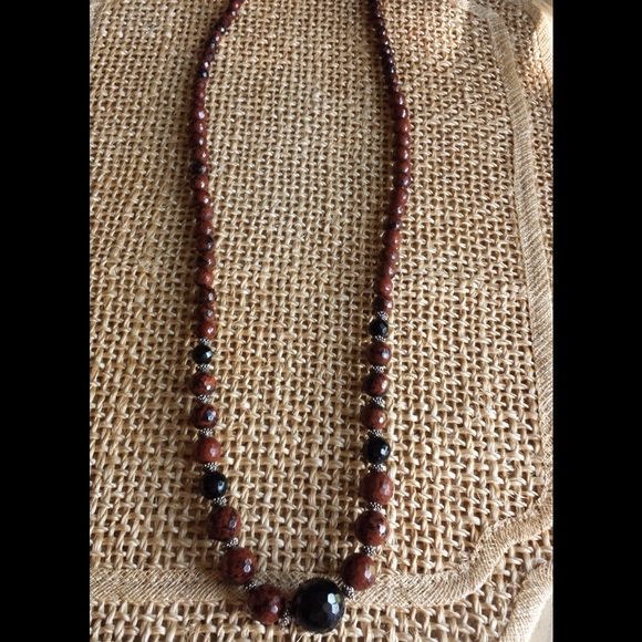 Bronw and Black bins glass Necklace