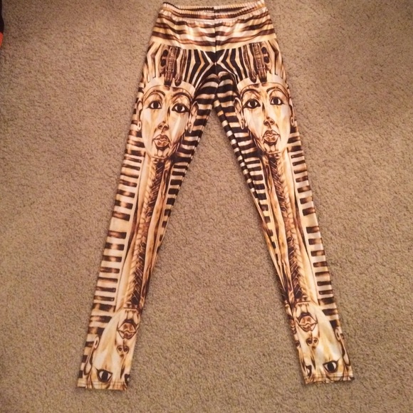 Egyptian gold and black leggings