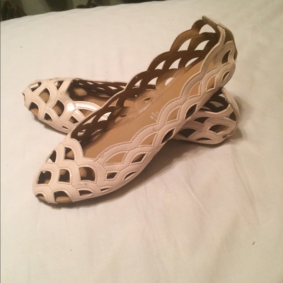Light pink H&M flats