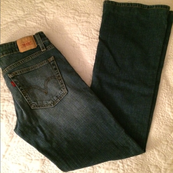 Levi's 524 boot cut