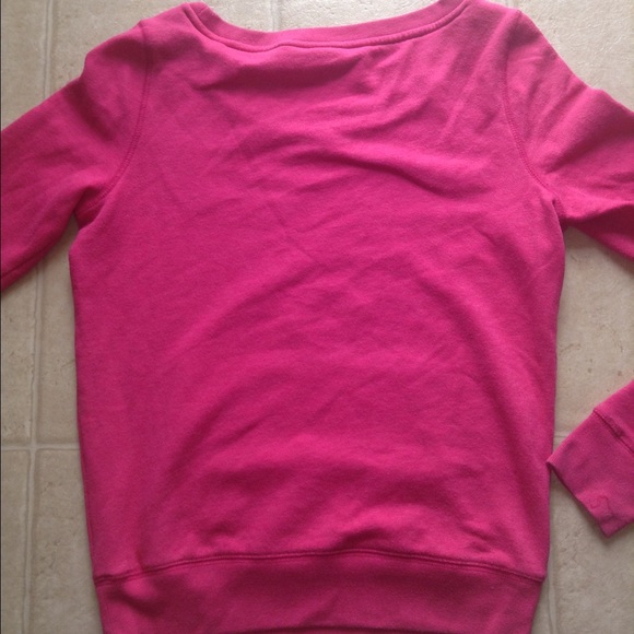 💕 Pink VS sweatshirt 💕 - Picture 3 of 3