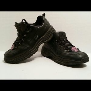 Women's Slip Resistant Sketchers Shoes Size 7.5
