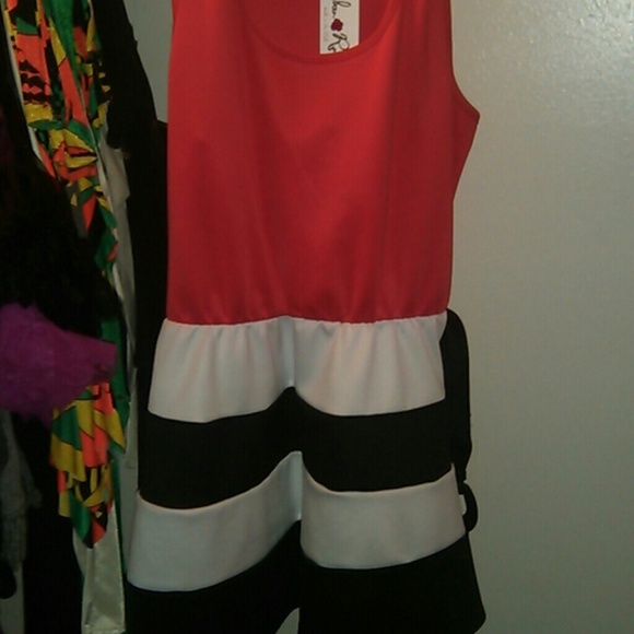Pink w/blk n white prints an blk belt