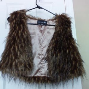 Faux fur vest from F21 SIZE LARGE
