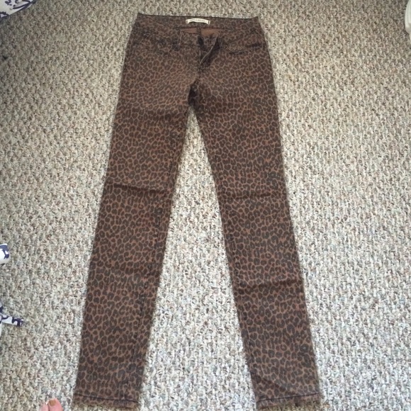 Cheetah print Bullhead jeans