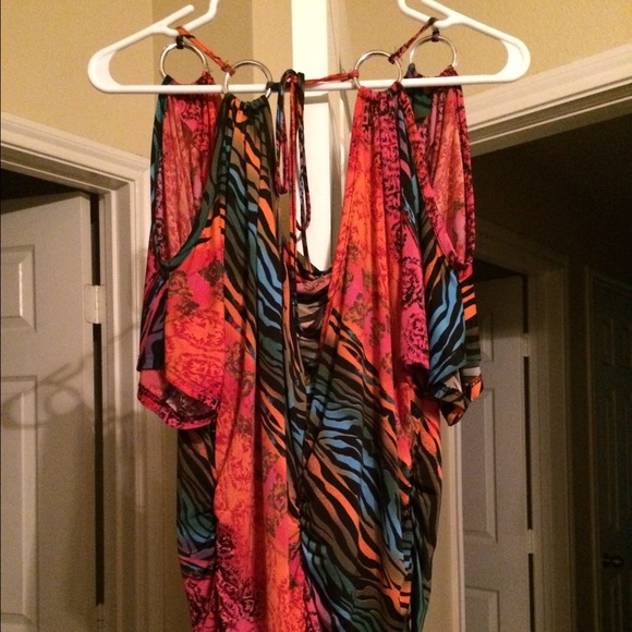 Blouse - Picture 2 of 3