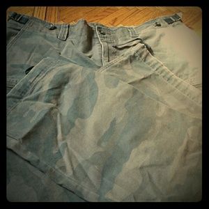 Womens Old Navy camo pants!