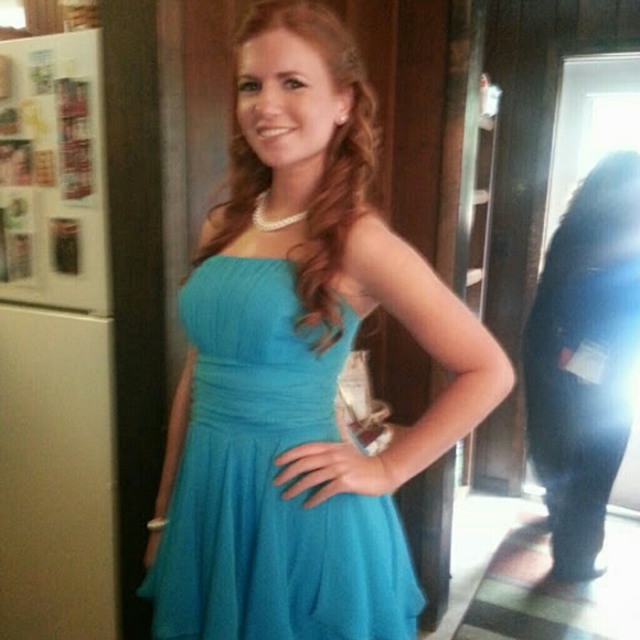 Dress - Picture 4 of 4