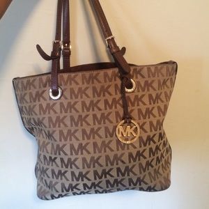 Michael Kors purse
