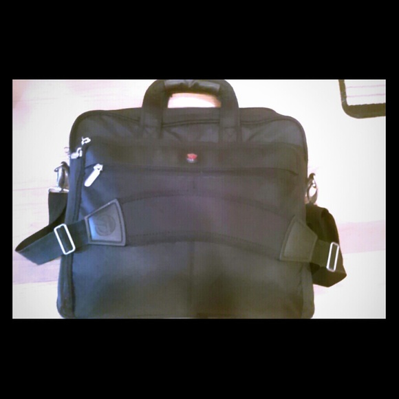 Targus Laptop Bag - Picture 1 of 3