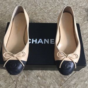 Chanel flat