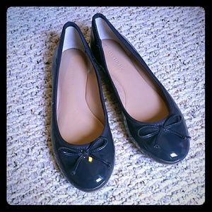 Banana republic grey blue flats size 7