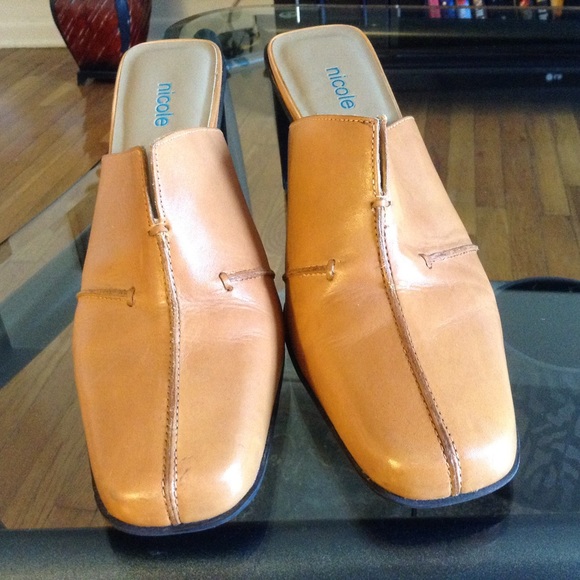 Mules - Picture 3 of 3