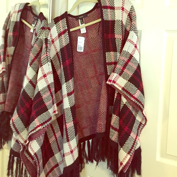Plaid cape never been worn