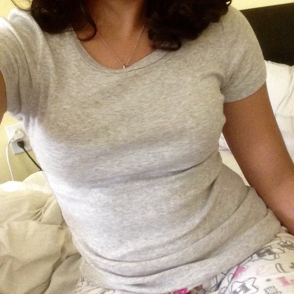 J CREW perfect fit grey tee - Picture 1 of 3