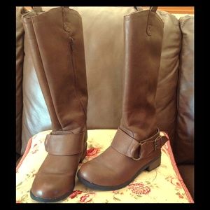 PS NYC brown boots