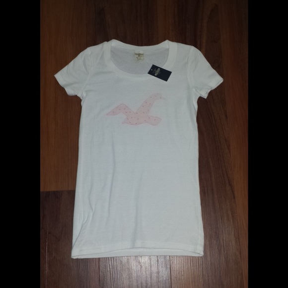 Hollister Tops - 🔥2 FOR $10 NWT Hollister tee
