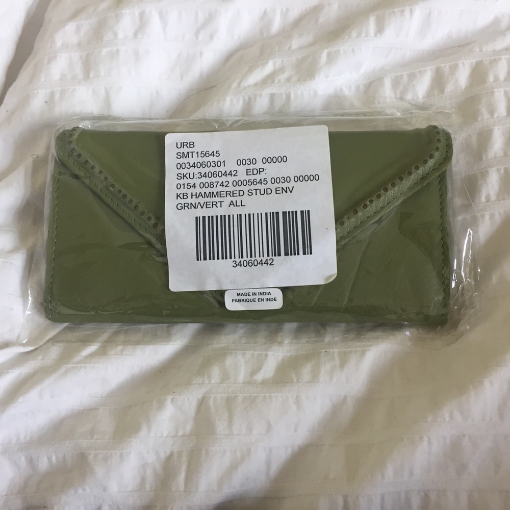 NWT Kimchi Blue real leather crossbody clutch green envelope purse vintage $30 - Picture 5 of 5