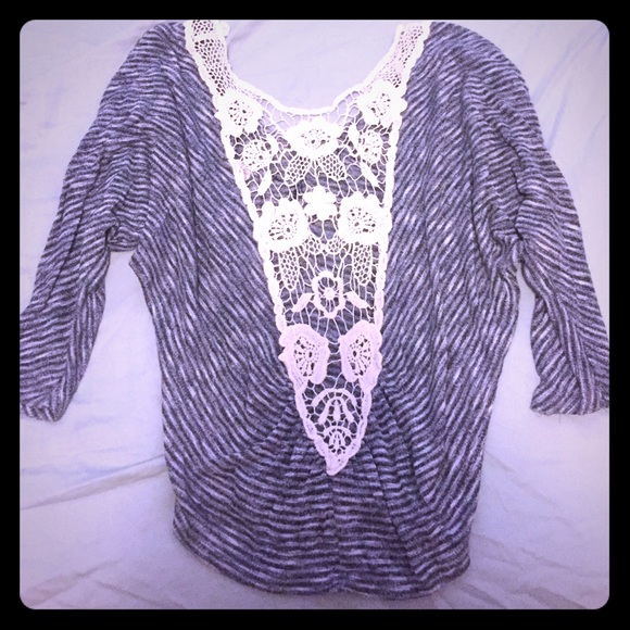 Pretty Crocheted Striped Shirt Open See-through Back Size Small - Picture 1 of 4