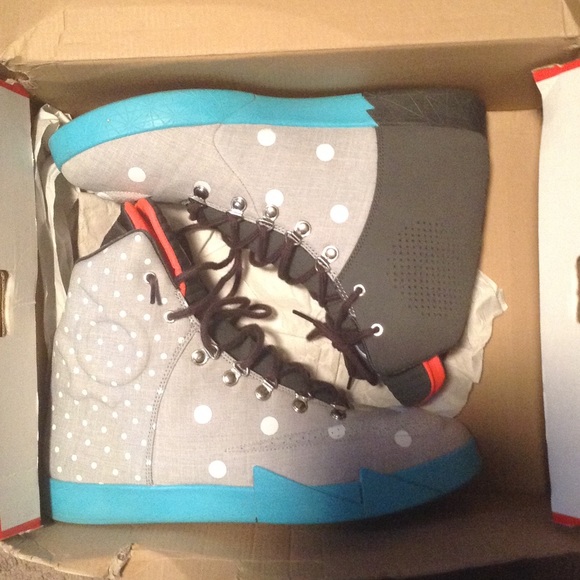 11.5 BRAND NEW!!!! HIGHTOP KDs‼️