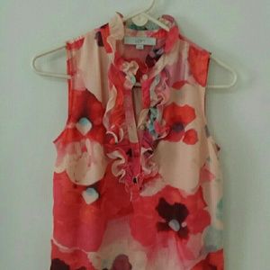 LOFT Tops - Floral top LOFT Tops - Floral top