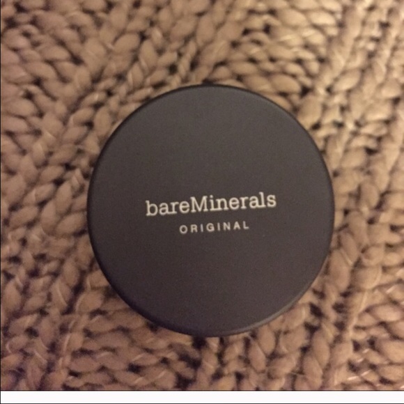 Bare Minersls Original foundation in Golden Tan