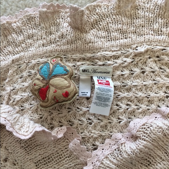 Cardigan - Picture 3 of 4