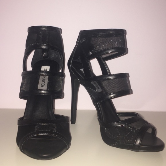 Steve Madden Shoes - SOLD ON MERC! Brand new, black Steve Madden heels