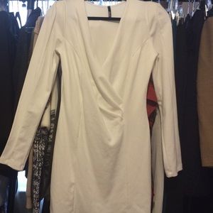 Lulu's Longsleeve White Mini