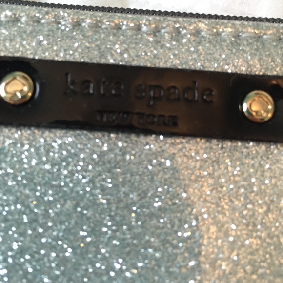 Kate Spade clutch - Picture 2 of 4