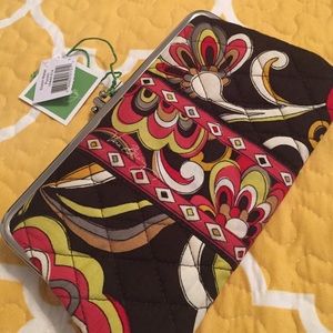 Vera Bradley clutch in Puccini - NEW!!