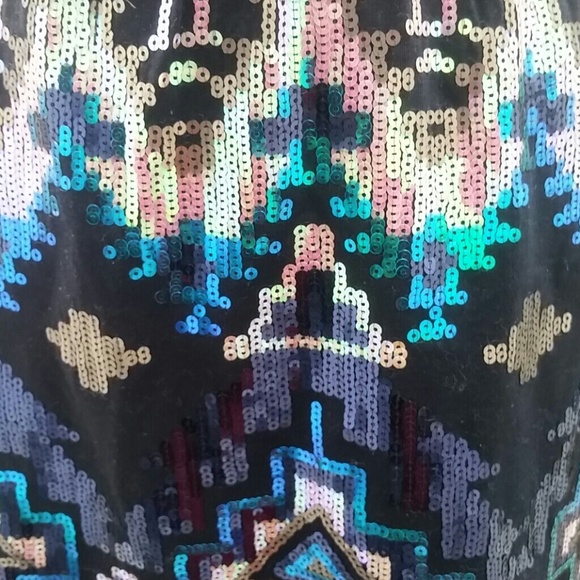 Romeo & Juliet Couture tribal sequined skirt - Picture 2 of 4