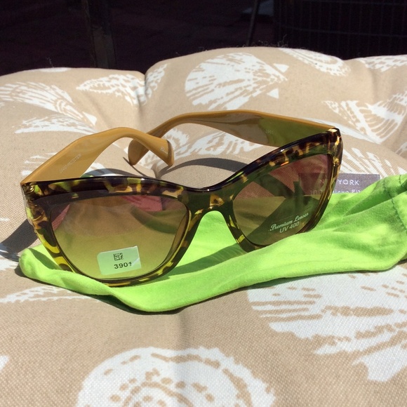 SOLDNew UV400 Designer Look SUNGLASSES Br.Tortoise main image 4