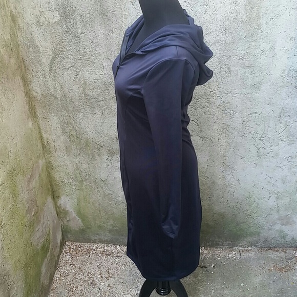 Zara dress with attached hood - Picture 3 of 4