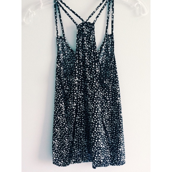 🚫SOLD🚫Double Strap Racerback Floral Tank - Picture 2 of 3