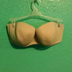 FOR HAYLEE PRICE FOR BUNDLE 44D strapless bra
