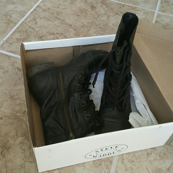 Steve madden combat boots. Lightly worn