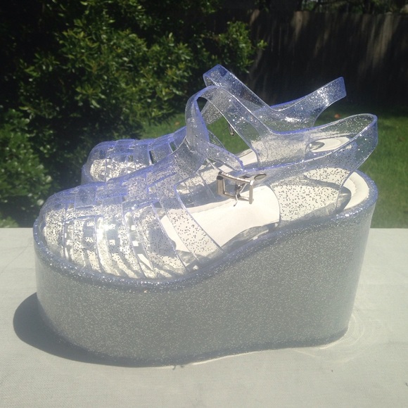 UNIF Hella Jellys