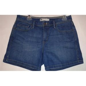 Levi Jean Shorts