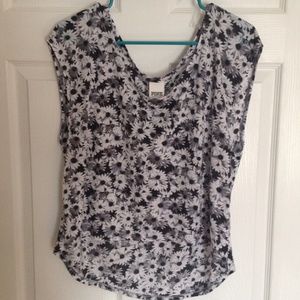 PINK VS crop tee daisy Large